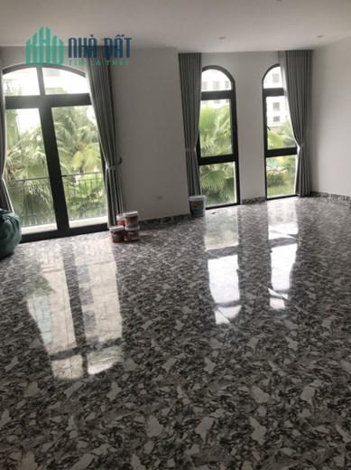 Chính chủ cần bán gấp căn shophouse Phú Quốc giá chỉ 10 tỷ bao hết thuế phí

- Giá gốc: