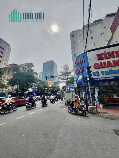 PHỐ VIP ĐỐNG ĐA TÔN ĐỨC THẮNG, OTO THÔNG, KINH DOANH, Ở LÕI ĐỐNG ĐA 90M, 4T, MT 4M, NHỈNH 8 TỶ.