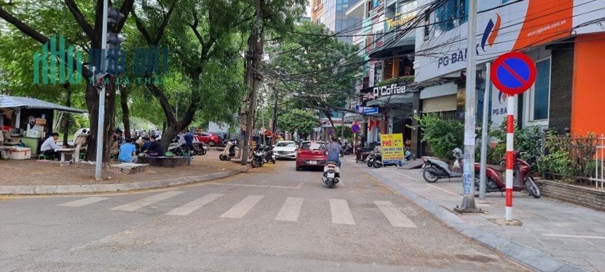 HOÀNG CẦU - MẶT NGÕ Ô TÔ CHẠY SONG SONG - VỈA HÈ ĐẸP - 50M2 X 5 TẦNG - MT 6M - KINH DOANH SẦM