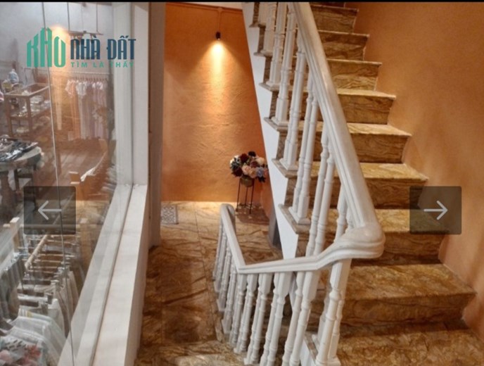 HOÀNG CẦU - MẶT NGÕ Ô TÔ CHẠY SONG SONG - VỈA HÈ ĐẸP - 50M2 X 5 TẦNG - MT 6M - KINH DOANH SẦM