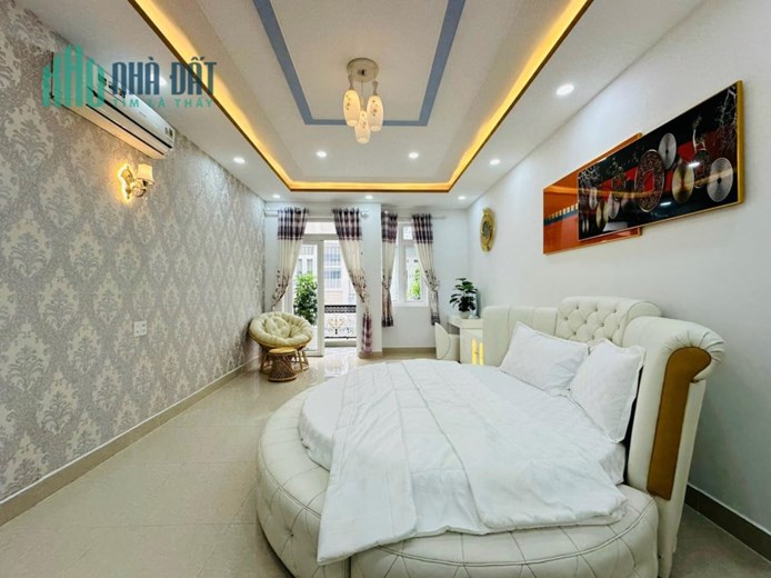 Bán Nhà Nguyễn Oanh Gò Vấp 80m2 4 Tầng Hẻm Xe Hơi Giá 8 Tỷ
