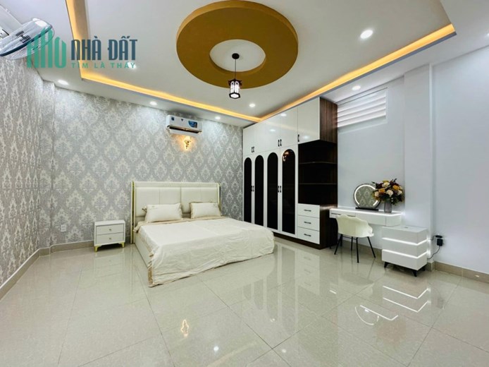 Bán Nhà Nguyễn Oanh Gò Vấp 80m2 4 Tầng Hẻm Xe Hơi Giá 8 Tỷ