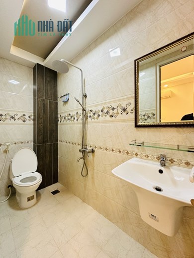 Bán nhà Nguyễn Oanh, Gò Vấp 100m2 hẻm xe tải đua 10m 4 tầng 5PN giá giảm 7,6 tỷ