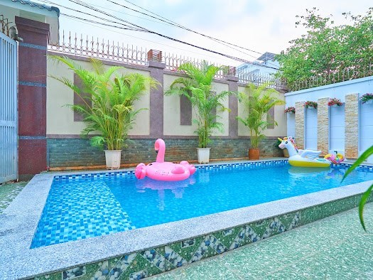 Cho thuê biệt thự siêu đẹp bãi sau Thuỳ Vân cách biển 400m