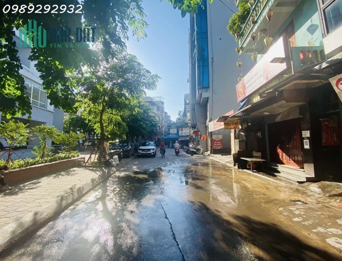 Ngõ 34 Hoàng Cầu,Đống Đa.Ngõ to như phố,gara oto,kinh doanh.70mx15,8tỷ