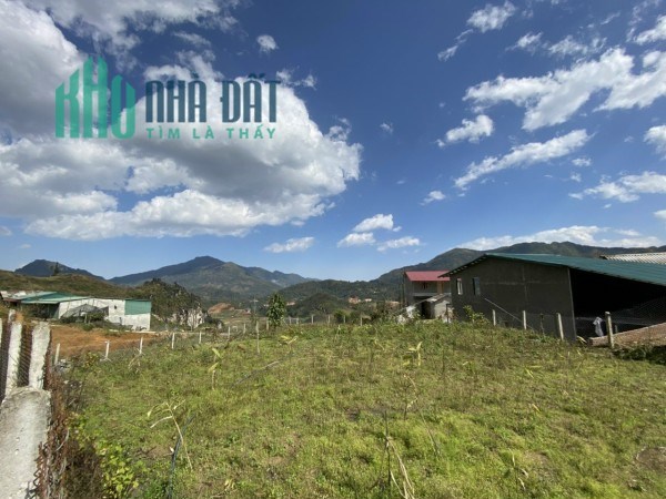 Cần bán mảnh đất rộng 500m2, view ruộng bậc thang gần sân golf, Giang Tra Sapa