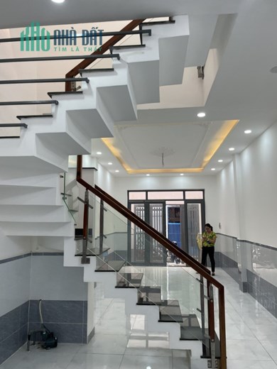 Bán nhà đường liên Khu 2-10 Bình Hưng Hòa A 4x16 đúc trệt 1 lầu mới gần chợ Gò Xoài trường TH Phù