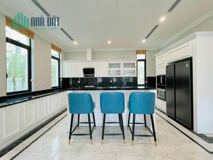 Biệt thự view hồ KĐT Vĩnh Hoàng cạnh Louis City Hoàng Mai 222m2 chỉ 44.88 tỷ. LH 0989.62.6116