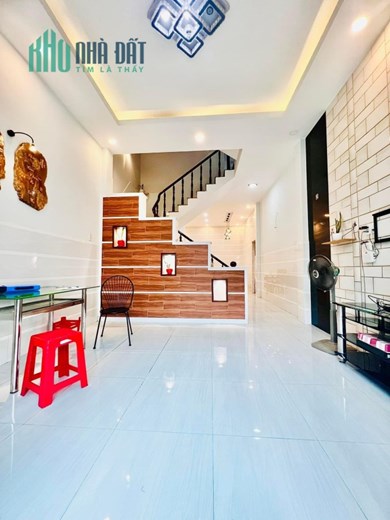 Bán Nhà 4 Tầng,Sát Mặt Tiền, 72m2, Quận 6, Chỉ 5 Tỷ xxx.
