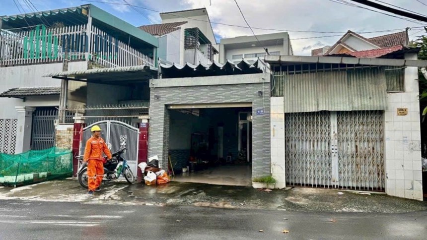 Bán nhà lầu, Mặt Tiền đường Hồ Hoà, gần UB P.Tân Phong, chỉ 4,5 tỷ