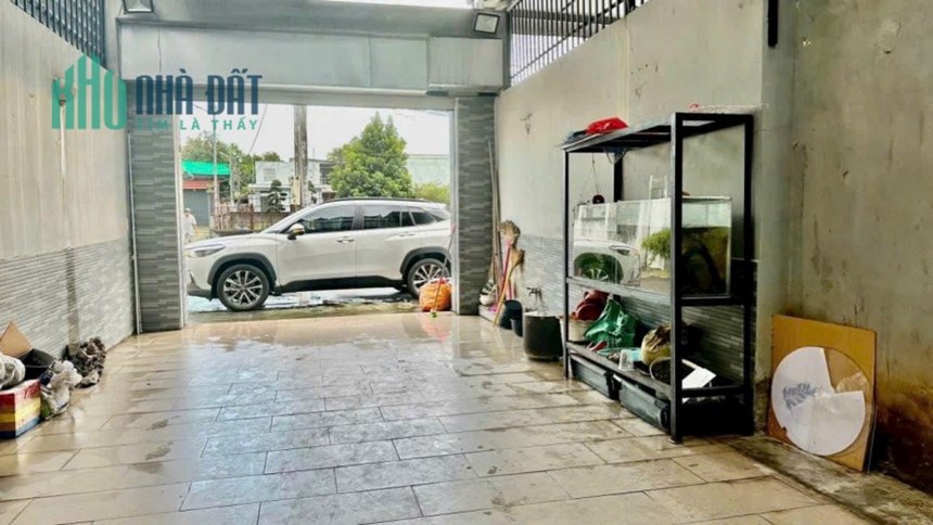 Bán nhà lầu, Mặt Tiền đường Hồ Hoà, gần UB P.Tân Phong, chỉ 4,5 tỷ