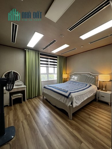 Cho thuê căn hộ cao cấp tại 180 Triệu Việt Vương