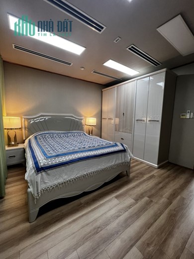 Cho thuê căn hộ cao cấp tại 180 Triệu Việt Vương
