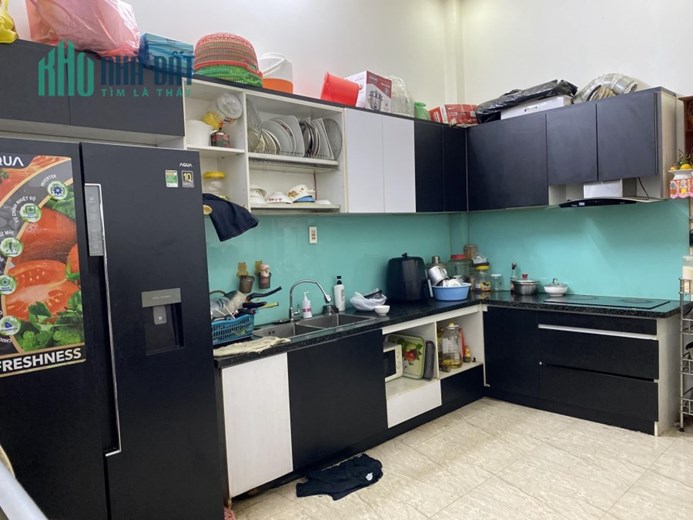 Bán Nhà Huỳnh Thiện Lộc, Hòa Thạnh Tân Phú,4 Tầng, 72m2, Nhỉnh 9 Tỷ.