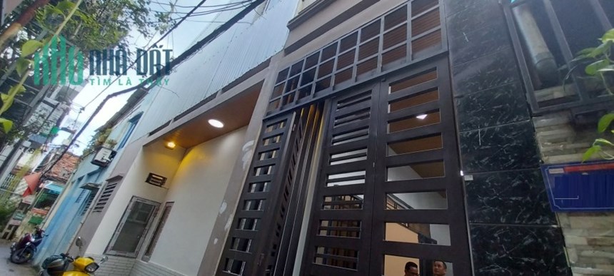 ♣ Nhà Hoàng Diệu 53m2 ngang 8m 2 tầng kiên cố  2.35 tỷ