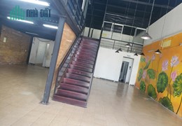 CHO THUÊ MẶT BẰNG GẦN HỒ NGHINH . KHU DU LỊCH