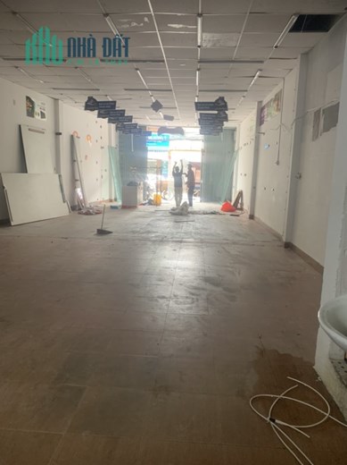 Cho thuê mặt bằng đường Núi Thành  Ngang 5,5m đoạn gần trưng nữ vương