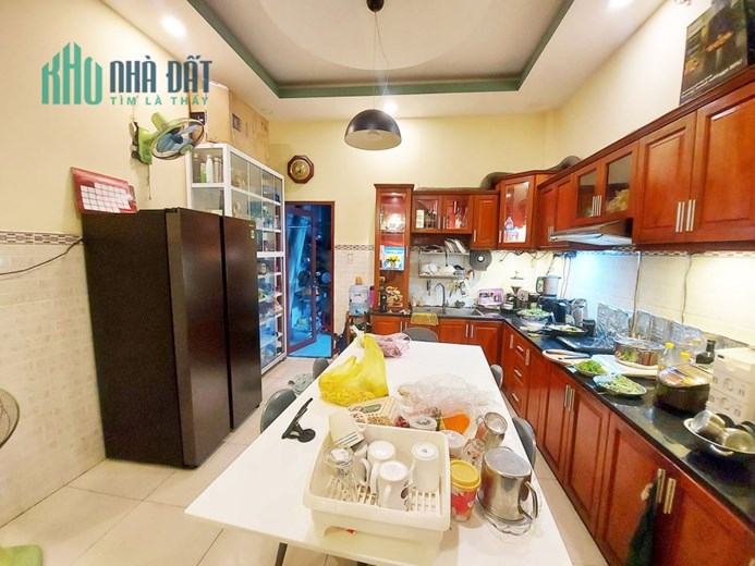 CHỈ NHỈNH 5 TỶ - MẶT TIỀN KINH DOANH NGAY NGUYỄN VĂN QUÁ QUẬN 12 - 71M2, 2 TẦNG BTCT.