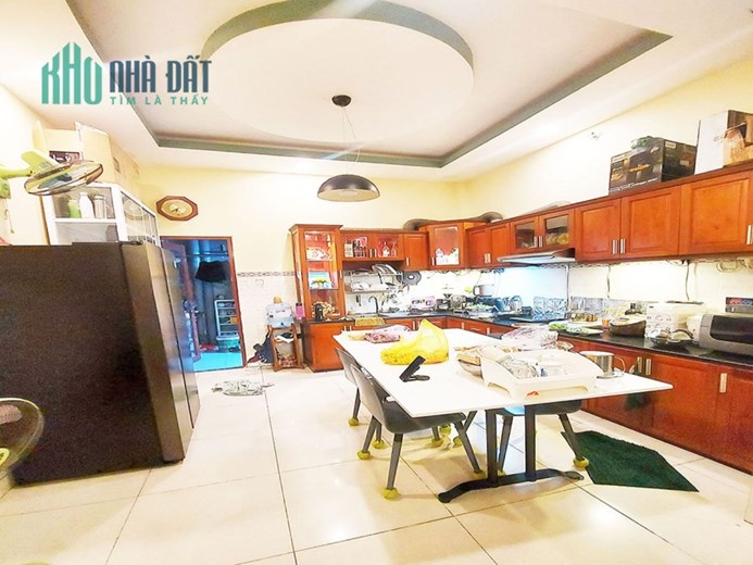 CHỈ NHỈNH 5 TỶ - MẶT TIỀN KINH DOANH NGAY NGUYỄN VĂN QUÁ QUẬN 12 - 71M2, 2 TẦNG BTCT.