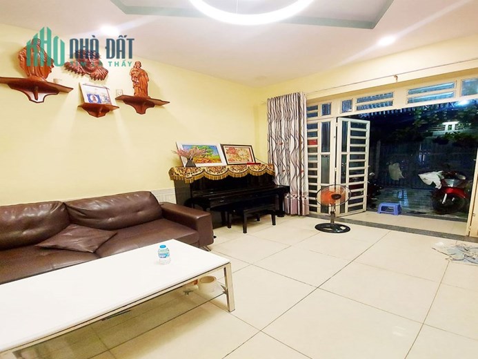CHỈ NHỈNH 5 TỶ - MẶT TIỀN KINH DOANH NGAY NGUYỄN VĂN QUÁ QUẬN 12 - 71M2, 2 TẦNG BTCT.