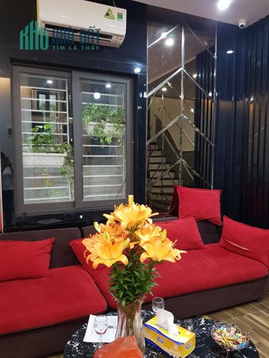 BÁN NHÀ NGUYỄN CHÍ THANH, OTO, 45M2, 6 TẦNG, MẶT TIỀN 4.5M, 14.6 TỶ.