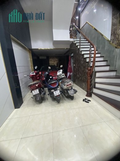 BÁN NHÀ NGUYỄN CHÍ THANH, OTO, 45M2, 6 TẦNG, MẶT TIỀN 4.5M, 14.6 TỶ.