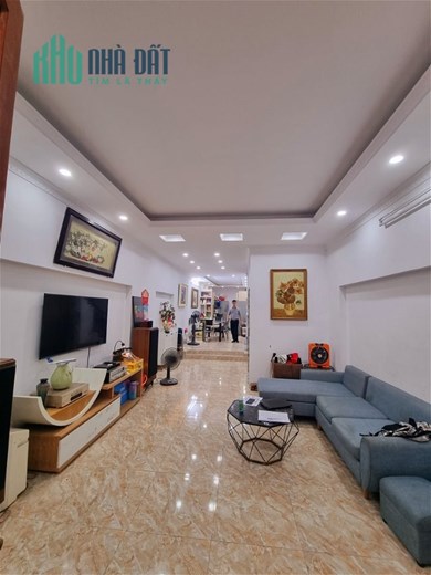 NHÀ SIÊU HIẾM TẠI HỒ BA MẪU, ĐỐNG ĐA, HÀ NỘI,Ô TÔ ĐỖ CỬA, THANG MÁY SỊN  DIỆN TÍCH. 73M2, 5 TẦNG