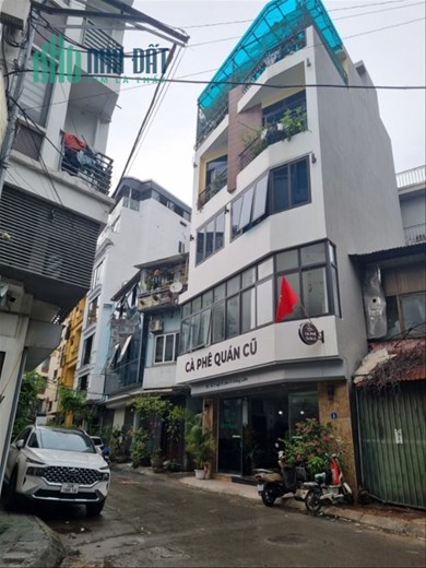 NHÀ SIÊU HIẾM TẠI HỒ BA MẪU, ĐỐNG ĐA, HÀ NỘI,Ô TÔ ĐỖ CỬA, THANG MÁY SỊN  DIỆN TÍCH. 73M2, 5 TẦNG