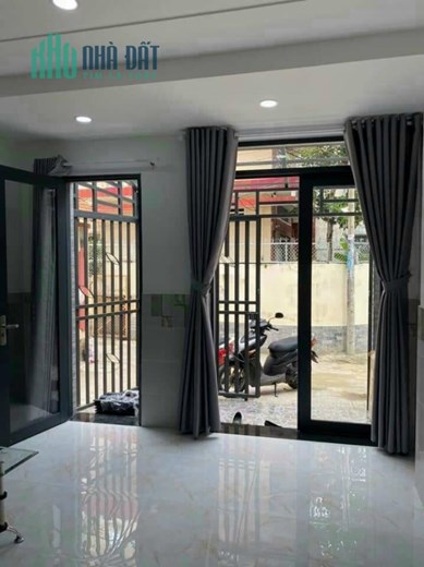 Bán nhà CHÍNH CHỦ đường Song Hành, NHÀ MỚI 3 TẦNG, 5 PHÒNG NGỦ giá chỉ nhỉnh 4 tỷ.