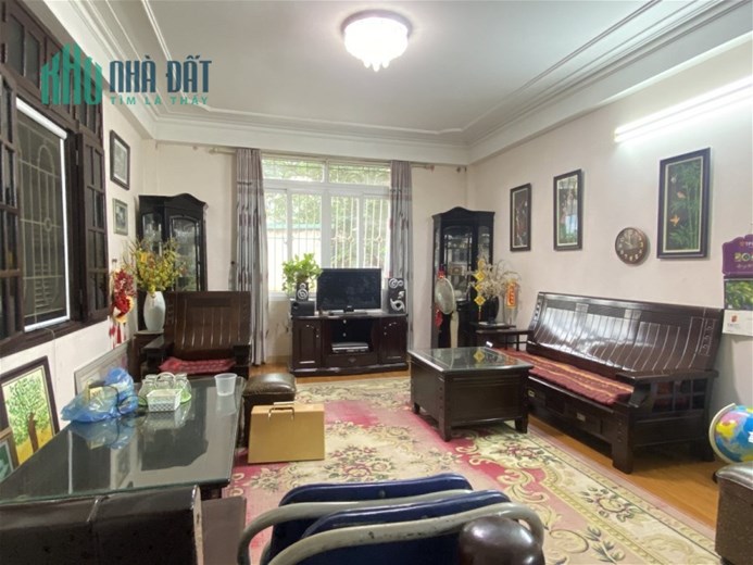 Bán Nhà Phố Võng Thị Quận Tây Hồ. 70m Xây 5 Tầng Mặt Tiền 4.5m Nhỉnh 10 Tỷ. Cam Kết Ảnh Thật Mô Tả