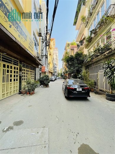 Bán Nhà Phố Võng Thị Quận Tây Hồ. Sổ 48m Thực Tế 51m Xây 5 Tầng Mặt Tiền 5.5m Nhỉnh 13 Tỷ. Cam Kết