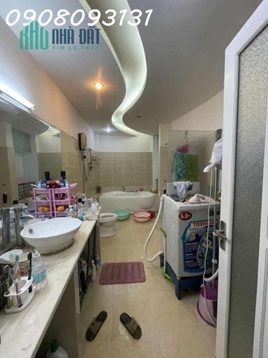 3131-Bán Nhà 70M2 Phú Nhuận P2 Hẻm 425/ Phan Xích Long ,  3 Tầng , 4 PN Giá 6 tỷ 1