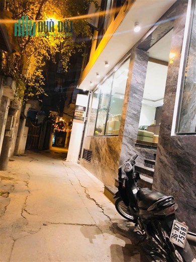 Bán Nhà Phố Võng Thị Quận Tây Hồ. 69m Mặt Tiền 6m Nhỉnh 13 Tỷ. Cam Kết Ảnh Thật Mô Tả Chính Xác.