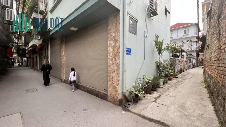 Bán Nhà Phố Võng Thị Quận Tây Hồ. 111m Mặt Tiền 12m Nhỉnh 10 Tỷ. Cam Kết Ảnh Thật Mô Tả Chính Xác.