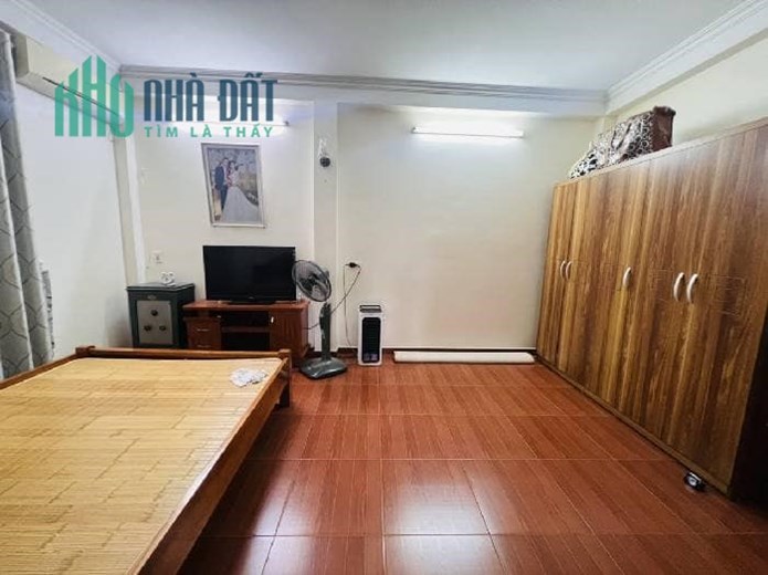 Bán nhà dân xây Hà Đông, 2 thoáng 15m ra ô tô, 41m x mt 7m, 3.x tỷ.