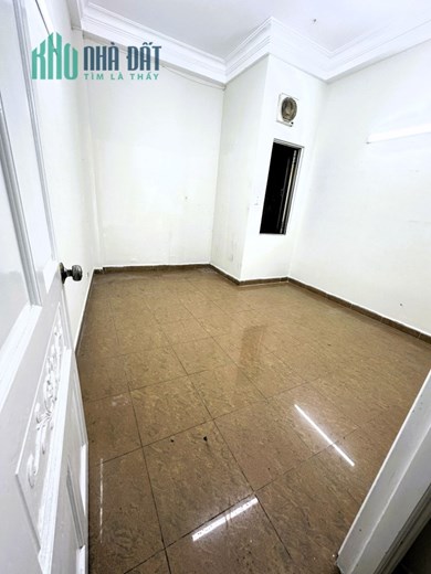 Cho thuê nhà 1T2L 4pn mặt tiền đường Đặng Văn Bi Bình Thọ