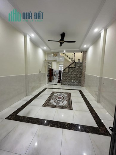 NHÀ ĐẸP - HẺM OTO THÔNG - NGÃ TƯ BỐN XÃ - 60m2 - 2 MẶT TIỀN - NHỈNH 4 TỶ TL