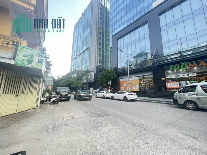 Bán nhà phân lô Hoàng Cầu Đống Đa 60m 5 tầng mặt tiền 5m 2 thoáng ô tô kinh doanh sầm uất 16 tỷ lh