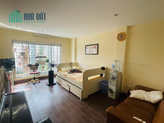 GIẢM 1 TỶ ! Bán gấp nhà Hoàng Văn Thái, ô tô đỗ cửa, phân lô QĐ, 40m*7T thang máy chỉ 10.8 tỷ.