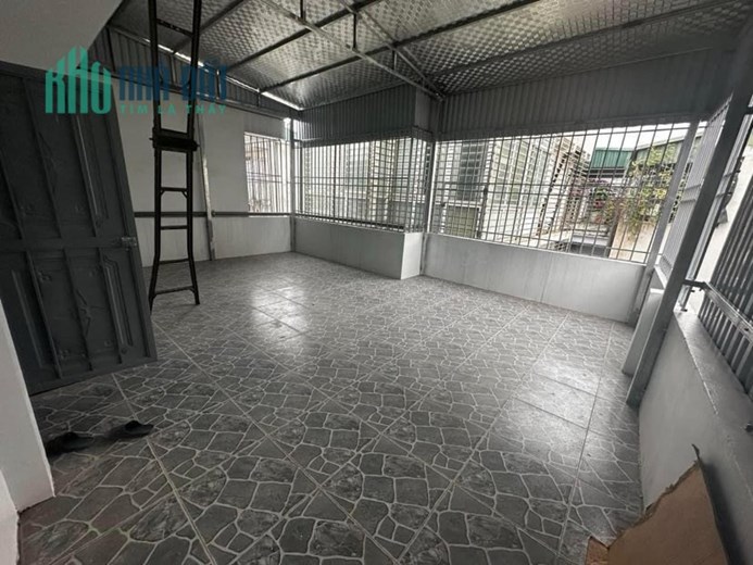 Nhà đẹp ở ngay. ngõ văn hương.54m2, 5 tầng, 6 ngủ mới đẹp. 6,8 tỷ có TL