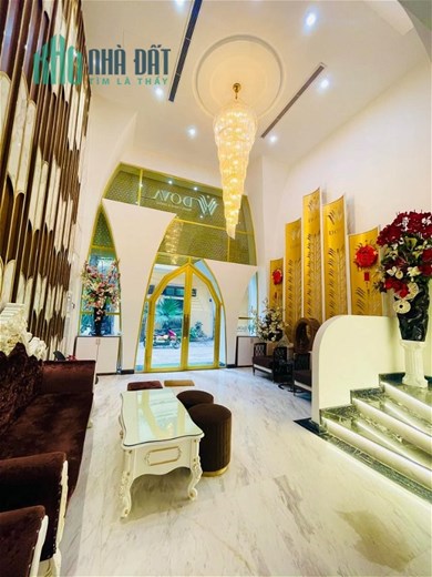 SIÊU PHẨM 5 SAO-KHU VIP THÁI HÀ-Ô TÔ TRÁNH-VỪA Ở VỪA CHO THUÊ VP-THANG MÁY