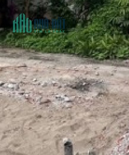 SIÊU HIẾM PHÚC LỢI, NGÕ TRUNG TÂM, GẦN TRƯỜNG, CHỢ,  GẦN ÔTÔ ĐỖ , GIÁ CẢ HỢP LÝ,  .35M2 Giá 1,75 tỷ.