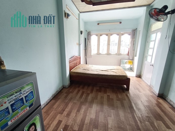 ♪ Nhà Mặt Tiền Kinh Doanh Điện Biên Phủ 3 tầng, dưới 3 tỷ