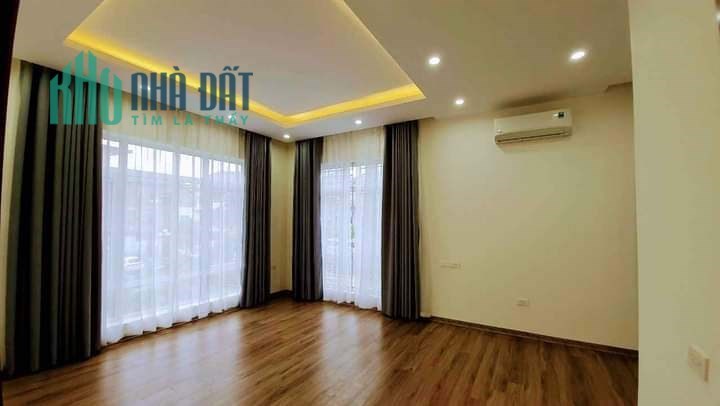 Bán Căn Biệt Thự Sân Vườn KĐT Thaanhf Phố Giao Lưu 245m2 x 4 tầng thang máy, căn góc mặt tiền bề