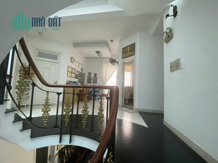 BÁN GẤP BIỆT THỰ PHƯỜNG AN KHÁNH QUẬN 2- DT 295M² - GIÁ 72 TỶ