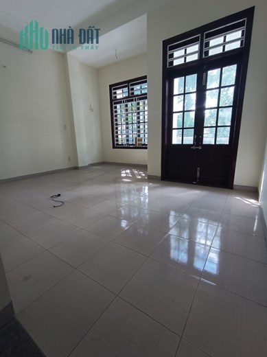 TT HẢI CHÂU - ĐƯỜNG 10.5M LỀ 5M - KINH DOANH - NHÀ 3 TẦNG GIÁ 9.x TỶ
