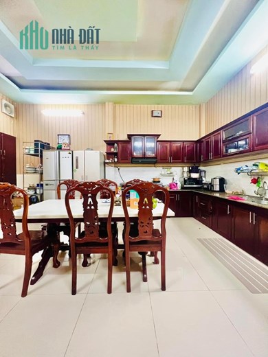 Bán nhà HXH 6m Tân Quý - ngay AEON Tân Phú, 5x14m, 4 tầng, 5 PN. giá: 9.5 tỷ