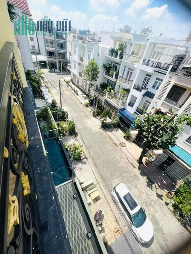 BÁN NHÀ MẶT TIỀN KHU TÊN LỬA - 90M2 - 4 TẦNG - XÂY DỰNG HƠN 3 T.Ỷ - nhỉnh 12 t.ỷ