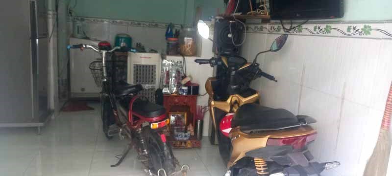 Bán Nhà Gần Chợ Nông Sản Thủ Đức 54m2 Chỉ Nhỉnh 2 Tỷ xíu Rẻ Kịch Sàn
