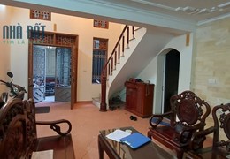 TRUNG TÂM QUẬN CẦU GIẤY – DÂN XÂY CHẮC CHẮN – TIỆN ÍCH NGẬP TRÀN - AN NINH TỐT – 4 TẦNG x 43M2, 4